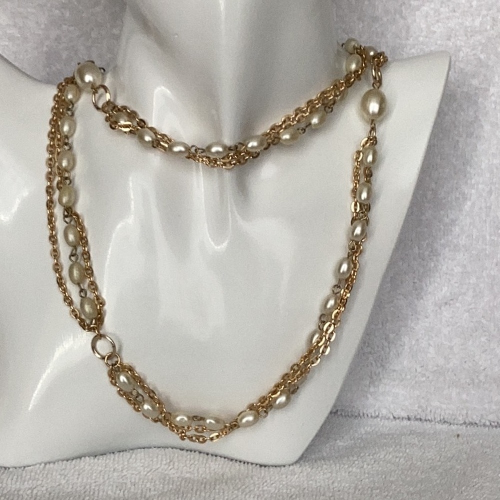 Vintage 3 Strand Faux Pearl and GoldTone Necklace in 32 inches